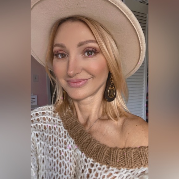 ‼️FOR BETTER 💲💲💲Please FOLLOW me on my Fb group‼️ - Picture 8 of 9